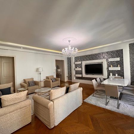Appartement Champs-Elysees - Hala Párizs Kültér fotó