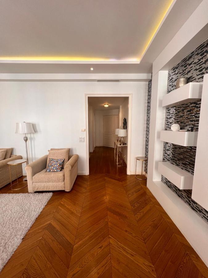 Appartement Champs-Elysees - Hala Párizs Kültér fotó